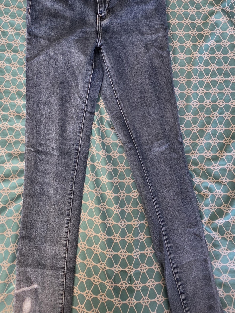 Women's Skinny Jeans in Washed Blue